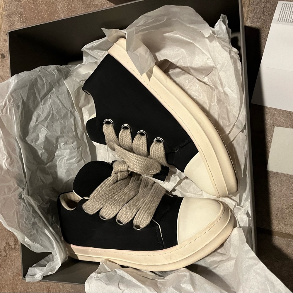 Balenciaga Black and Cream Sneakers